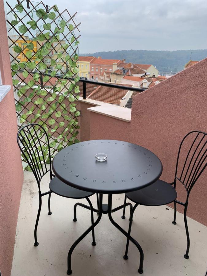 Apartment2 With Terrace And A View Near Amoreiras Lisboa Extérieur photo